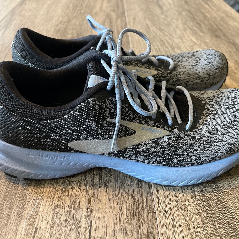 Women’s Brooks Launch